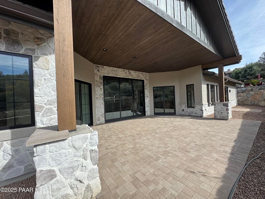 Photo of 125 Rotonda Way, Prescott, AZ 86301 (MLS # 1077462)