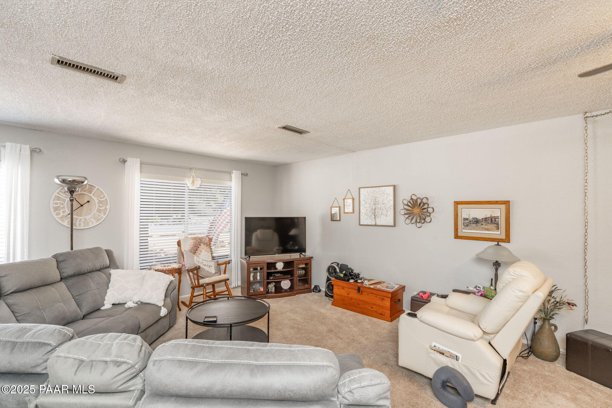 11009 E Lariat Lane
