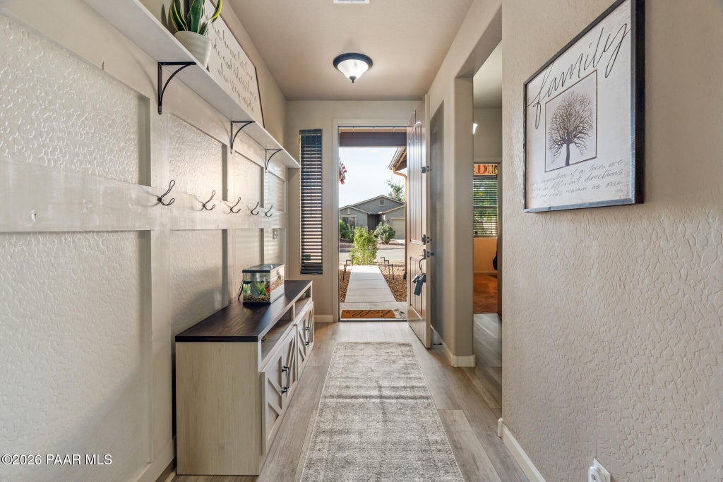 Photo of 1270 Brentwood Way, Chino Valley, AZ 86323 (MLS # 1084014)