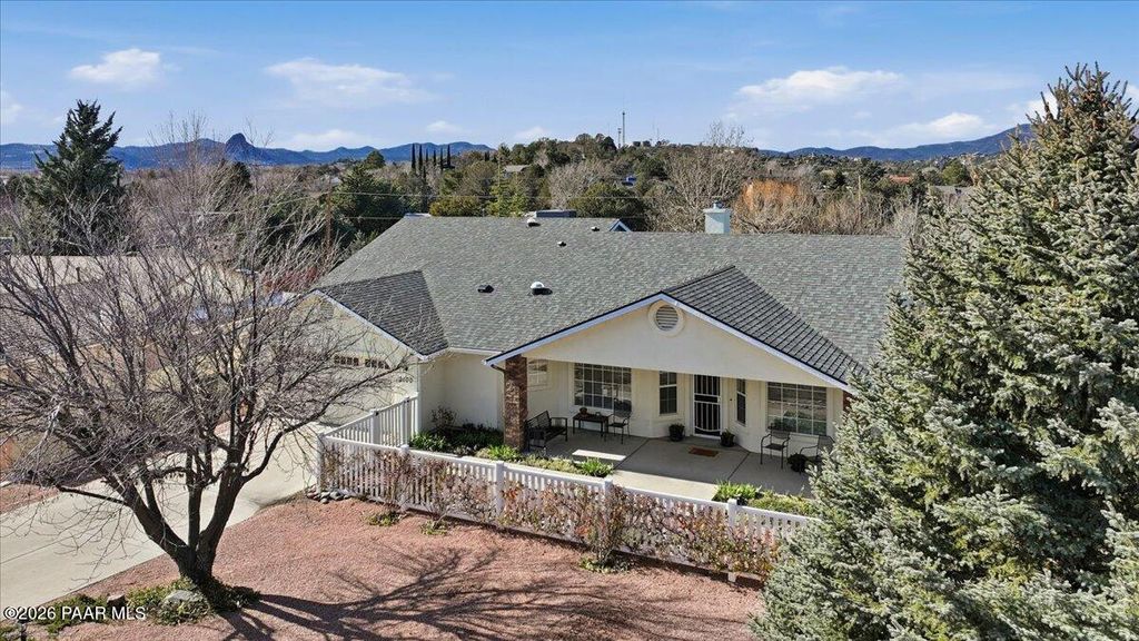 Photo of 2100 Sequoia Drive, Prescott, AZ 86301 (MLS # 1078783)
