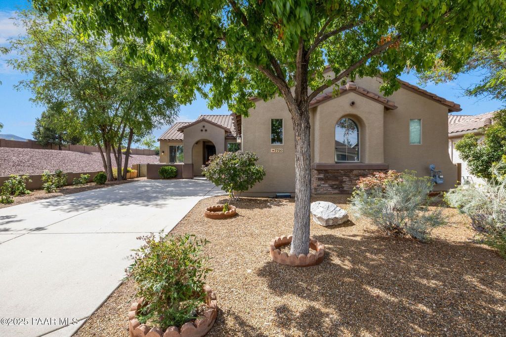 Photo of 7700 E Crooked Creek Trail, Prescott Valley, AZ 86314 (MLS # 1076728)