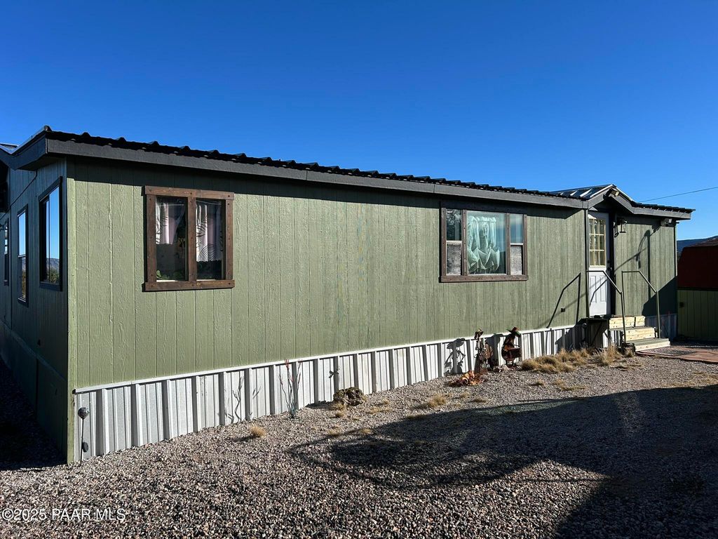 Photo of 00 Basconia Lane, Seligman, AZ 86337 (MLS # 1078147)