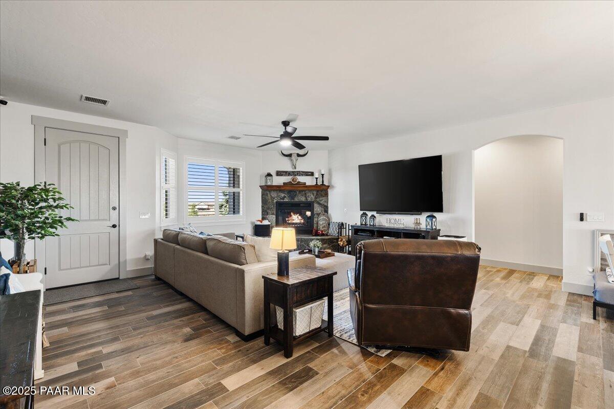 9420 E Steer Mesa Road