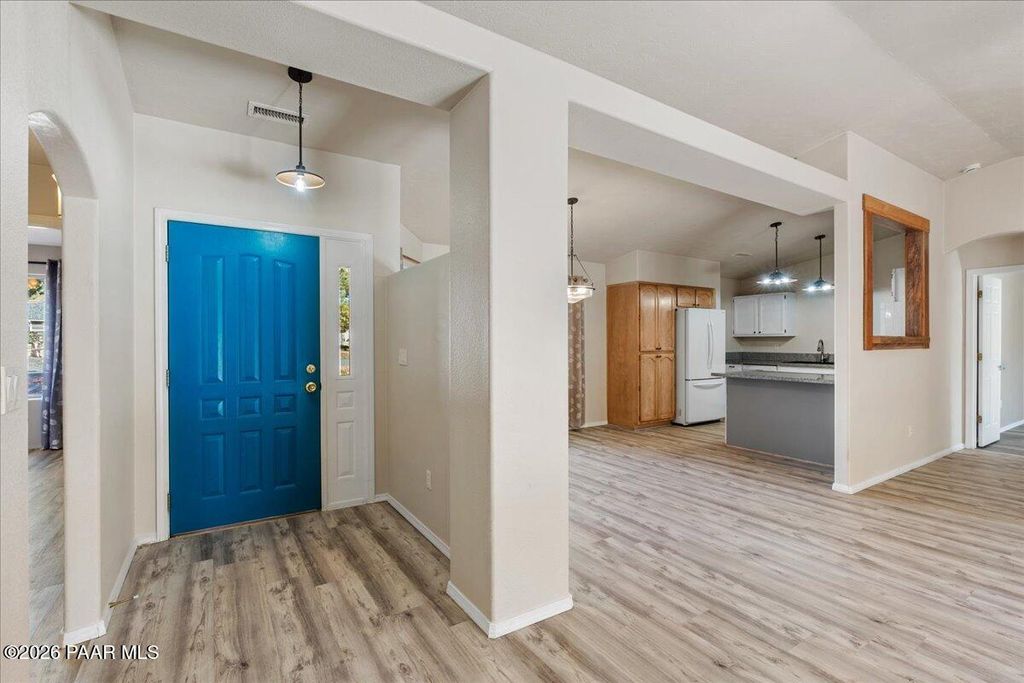 Photo of 11055 E Lariat Lane, Dewey-Humboldt, AZ 86327 (MLS # 1079008)