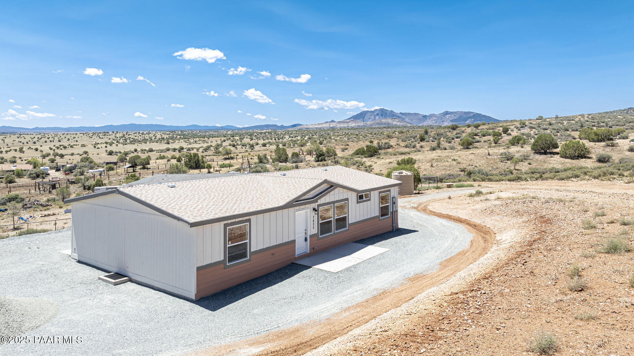 3625 W Deer Trail