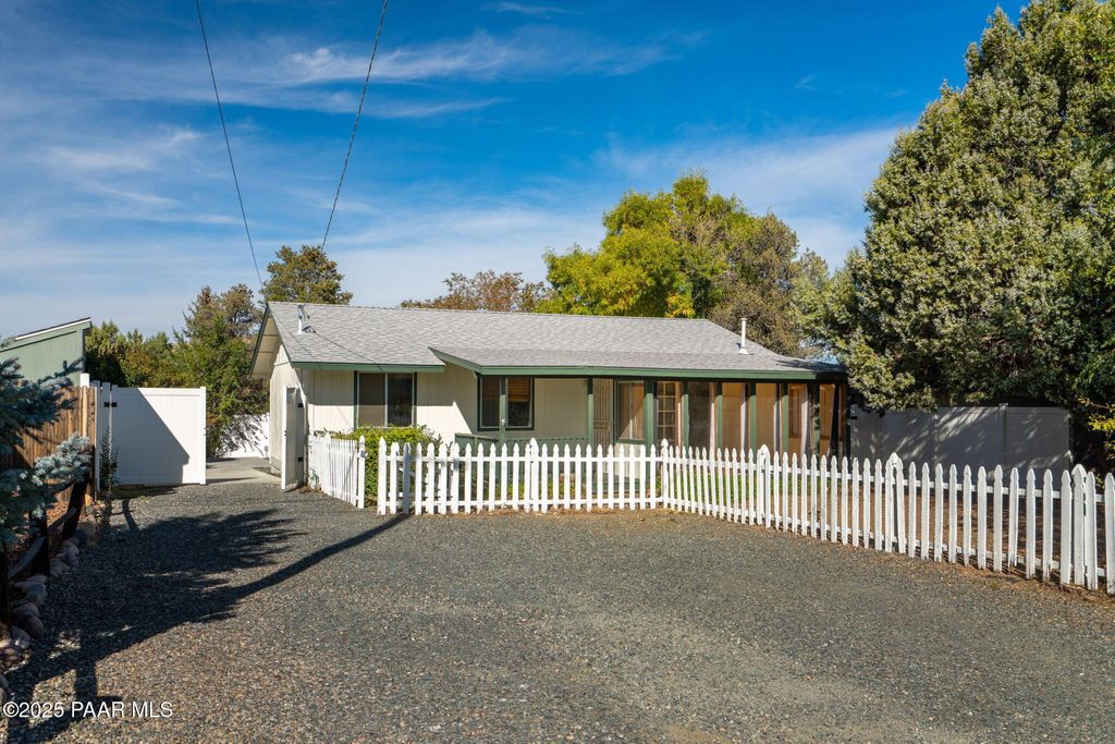 Photo of 4580 E Donna Drive, Prescott, AZ 86301 (MLS # 1077765)