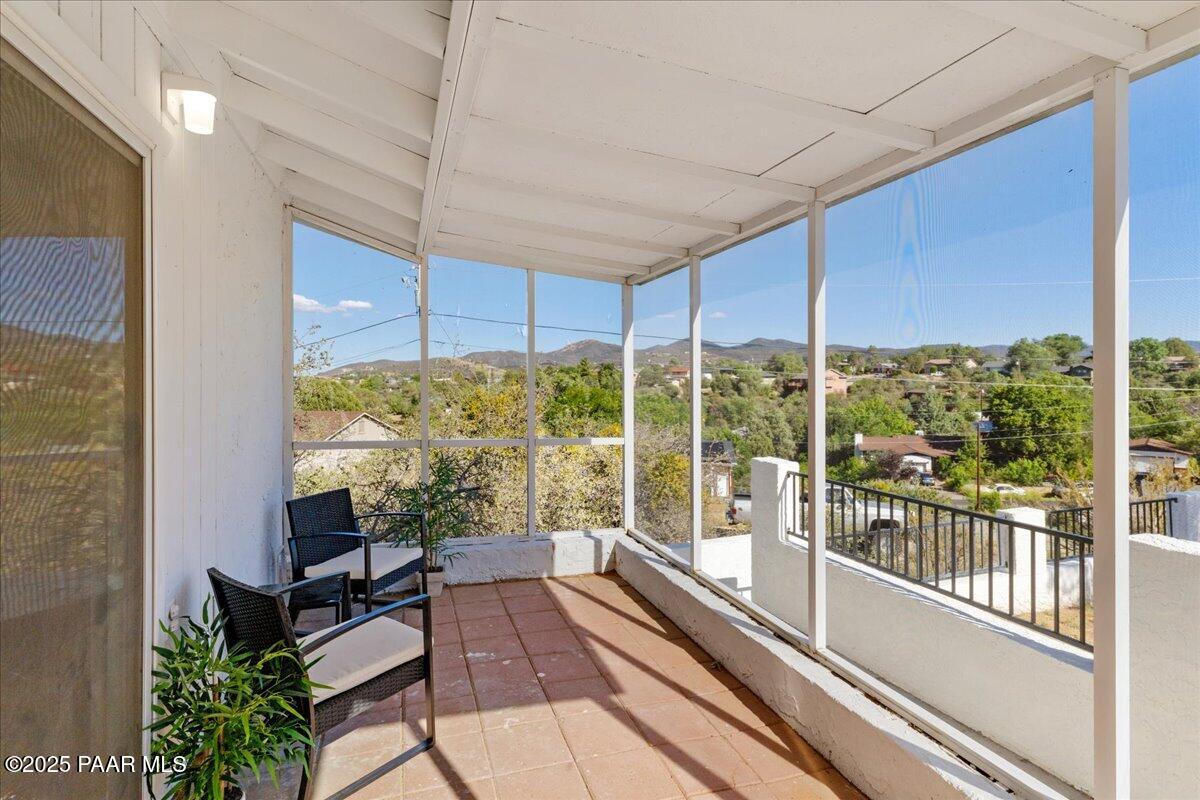 1287 N Lois Drive