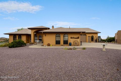 Photo of 1093 Fawn Lane, Prescott, AZ 86305 (MLS # 1080089)