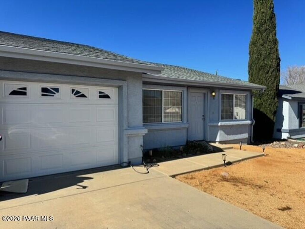 Photo of 8360 E Stevens Drive #B, Prescott Valley, AZ 86314 (MLS # 1080341)