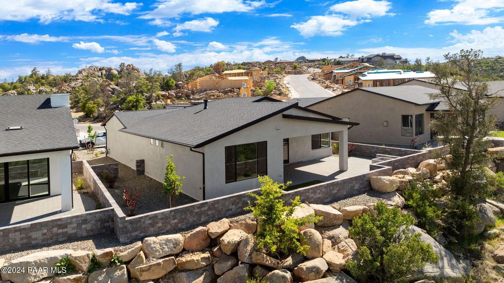 Photo of 1328 Rockwood Drive, Prescott, AZ 86305 (MLS # 1078514)