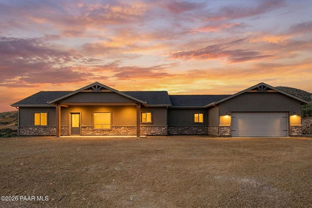 Photo of 2929 S Rancho Place, Dewey-Humboldt, AZ 86329 (MLS # 1082153)