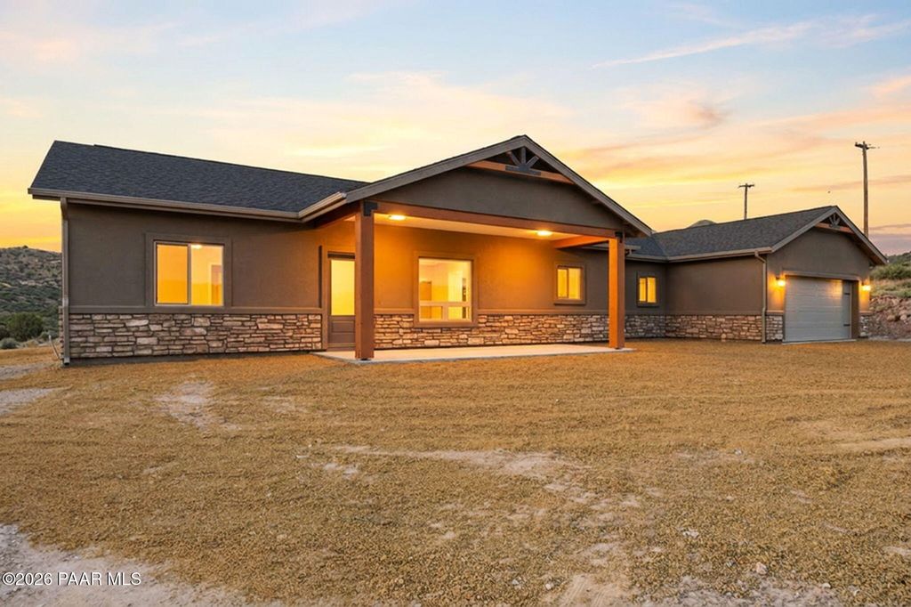 Photo of 2929 S Rancho Place, Dewey-Humboldt, AZ 86329 (MLS # 1082153)