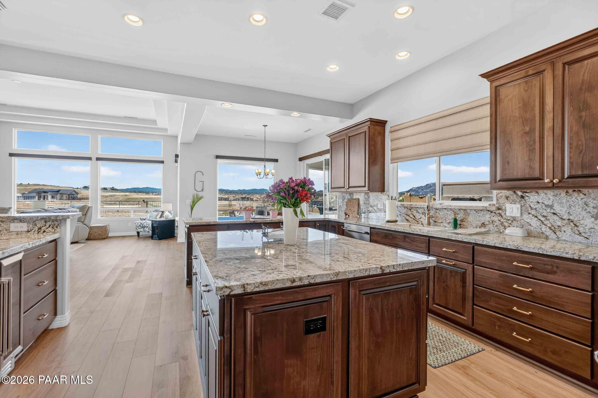 5274 High Cliff Way