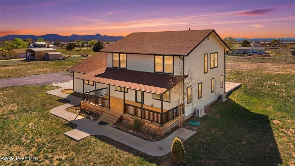 Photo of 25090 N High Desert Road, Paulden, AZ 86334 (MLS # 1080421)