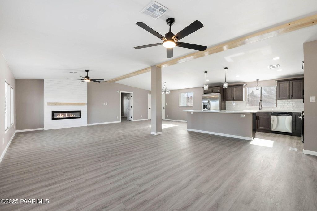 Photo of 8850 E Roadrunner Drive, Prescott Valley, AZ 86314 (MLS # 1078261)