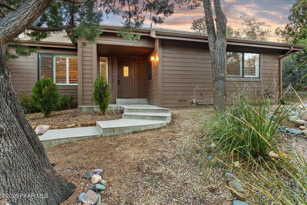 Photo of 3445 E Sanddraw Circle, Prescott, AZ 86303 (MLS # 1078791)