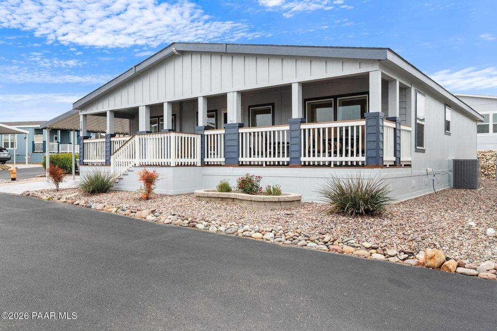 Photo of 11350 E Sarah Jane Lane Lot 118 Ln, Dewey-Humboldt, AZ 86327 (MLS # 1078398)