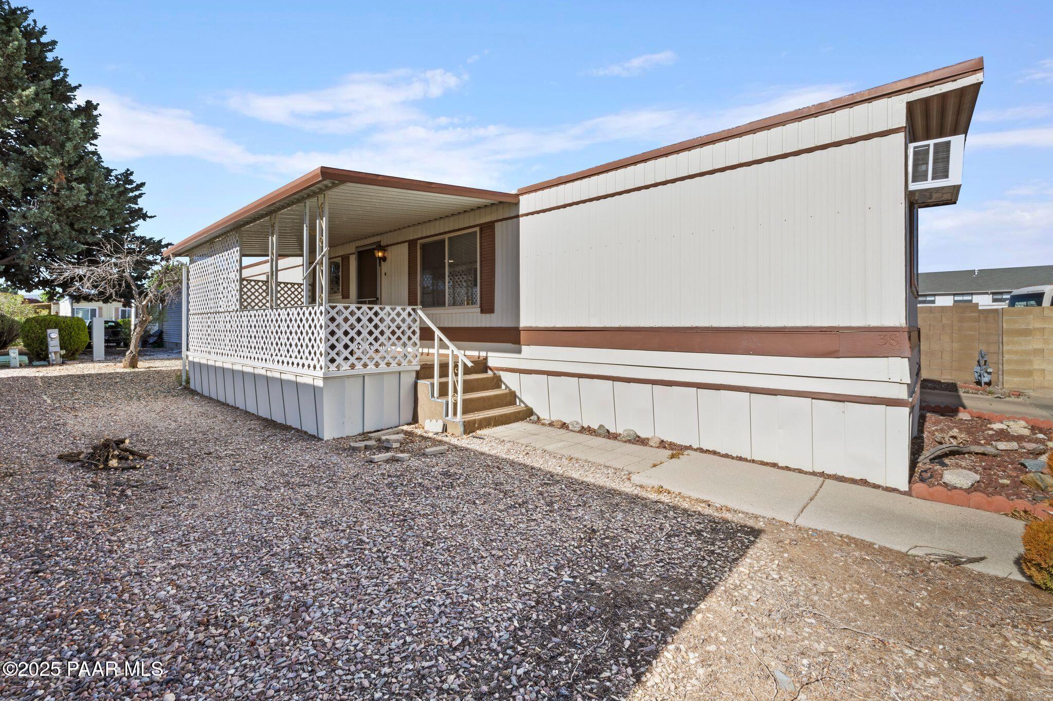 7901 E State Route 69 38