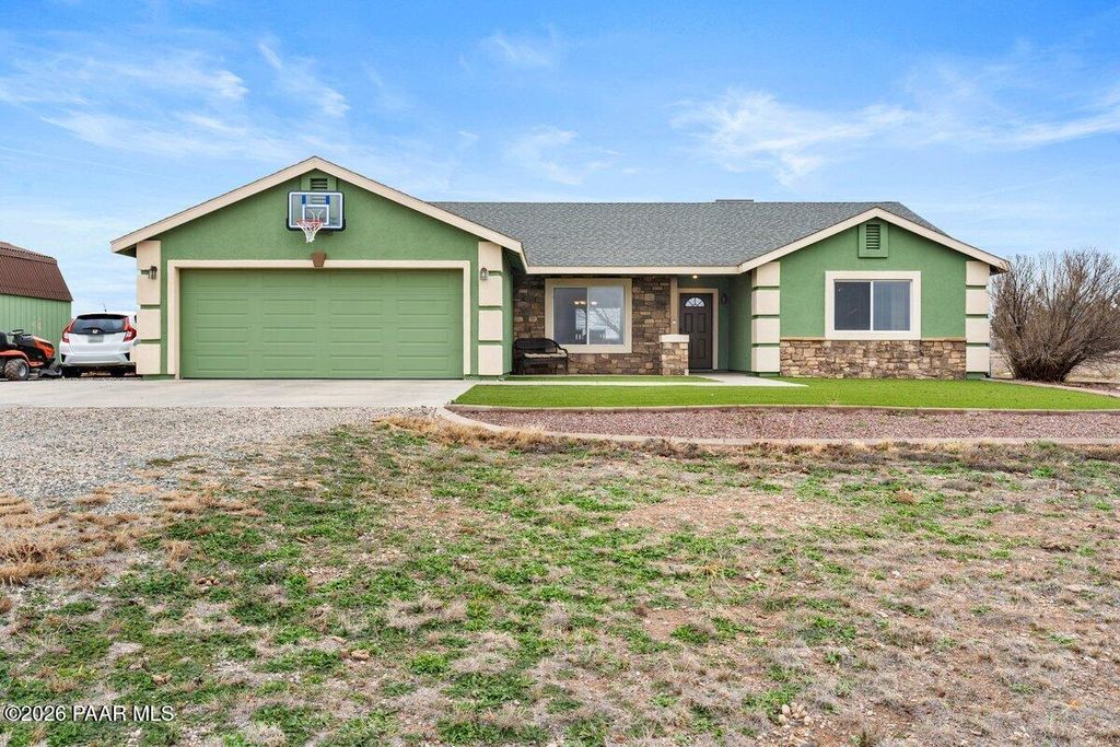 Photo of 7255 E Mercedes Court, Prescott Valley, AZ 86315 (MLS # 1078621)