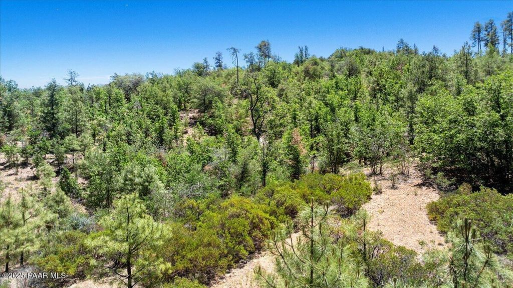 Photo of 3745 W Copper Basin Road, Prescott, AZ 86303 (MLS # 1080623)