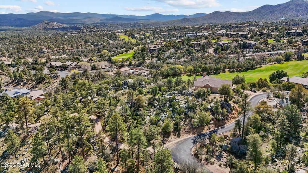 Photo of 547 Lodge Trail Circle, Prescott, AZ 86303 (MLS # 1080193)