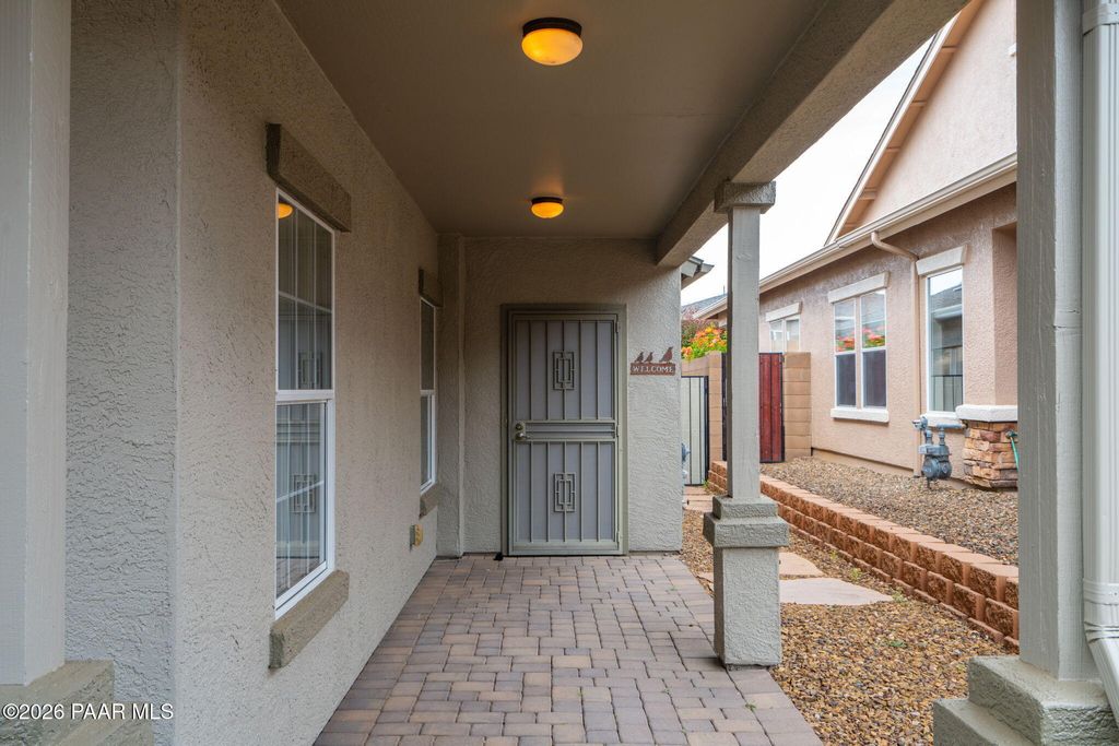 Photo of 12670 E Tierra Aspera Street, Dewey-Humboldt, AZ 86327 (MLS # 1081794)