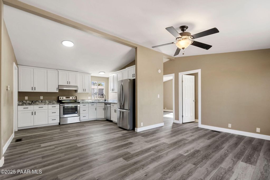 Photo of 7755 E Broken Wagon Way, Prescott Valley, AZ 86314 (MLS # 1079316)