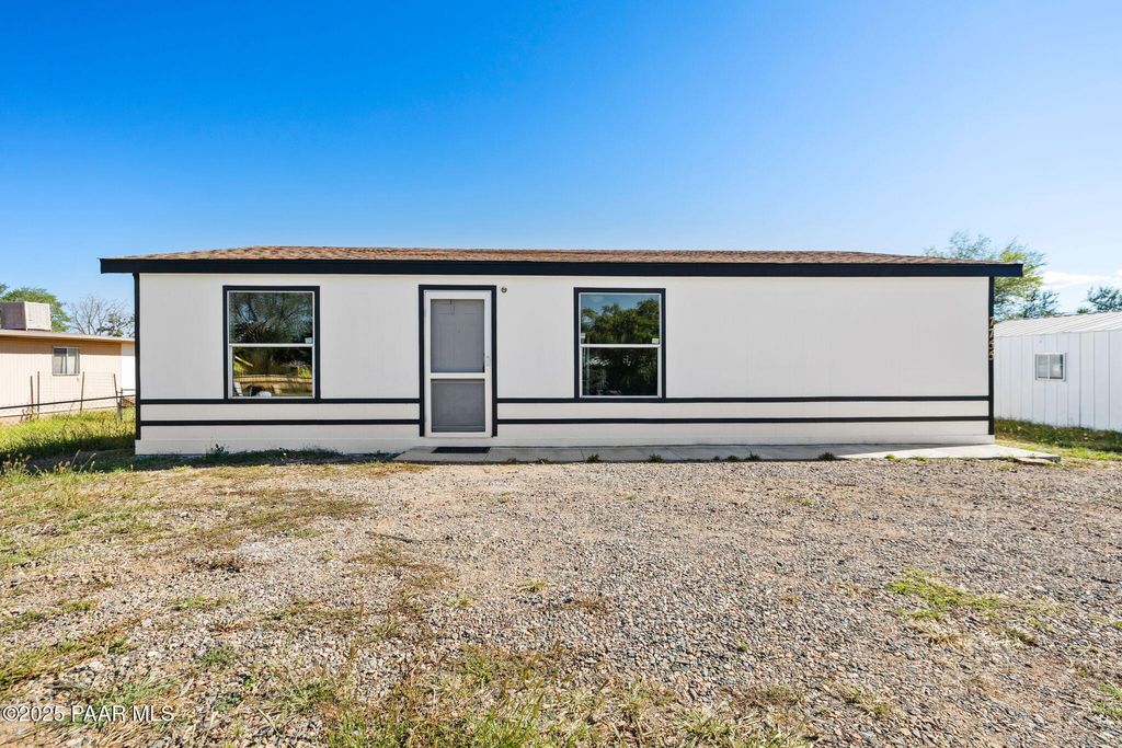 Photo of 7755 E Broken Wagon Way, Prescott Valley, AZ 86314 (MLS # 1079316)