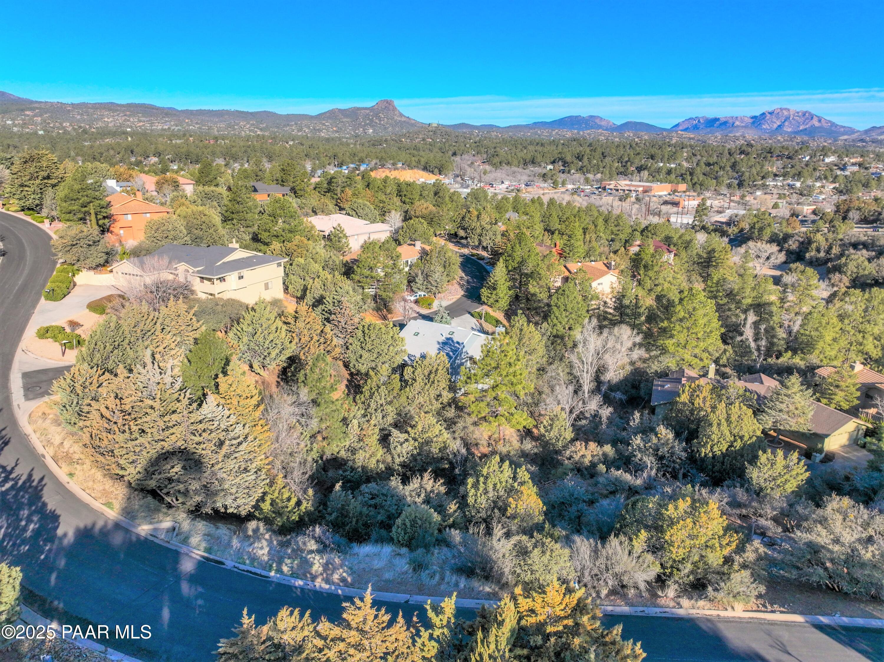 305 High Chaparral Loop