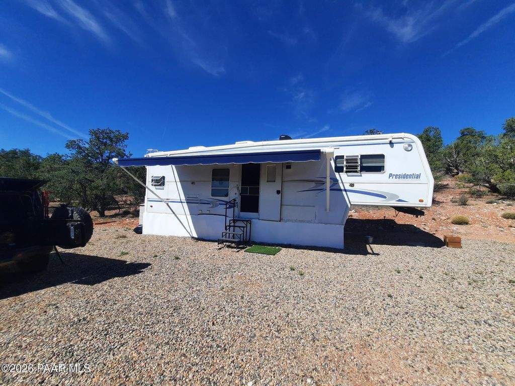 Photo of 261 W Titan Ranch Rd, Seligman, AZ 86337 (MLS # 1080511)