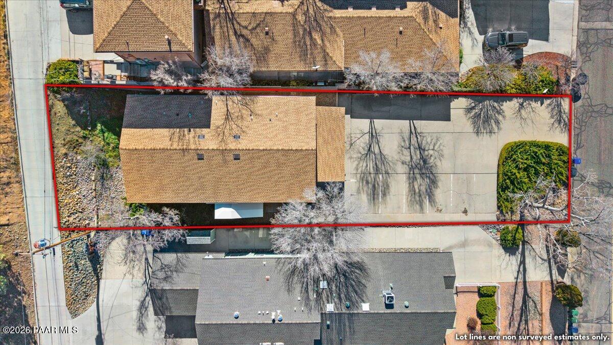 425 S Alarcon Street