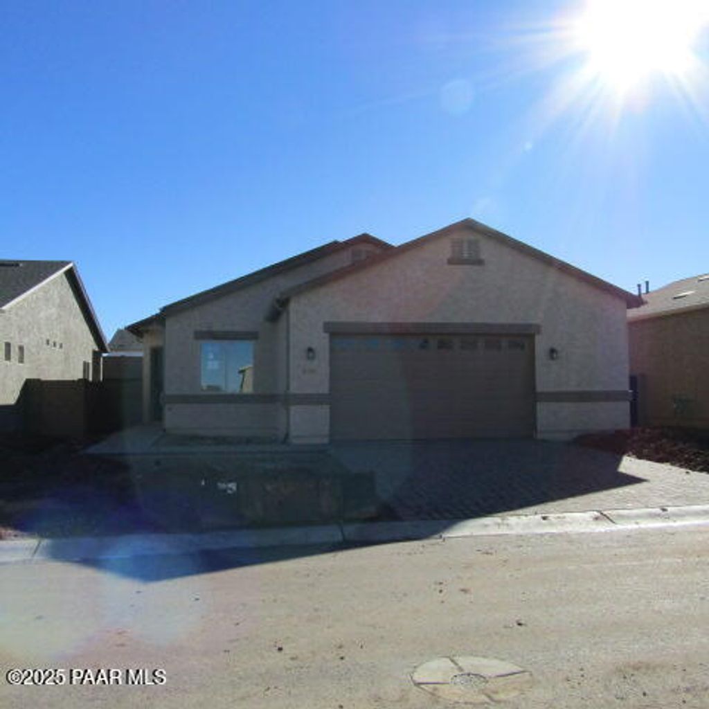 Photo of 6909 E Kasper Court, Prescott Valley, AZ 86314 (MLS # 1077963)