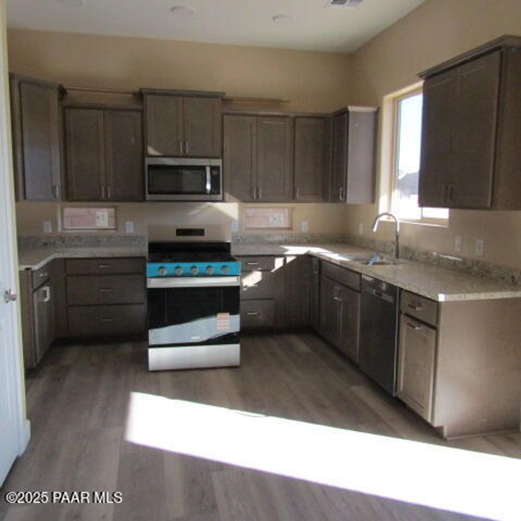 Photo of 6909 E Kasper Court, Prescott Valley, AZ 86314 (MLS # 1077963)