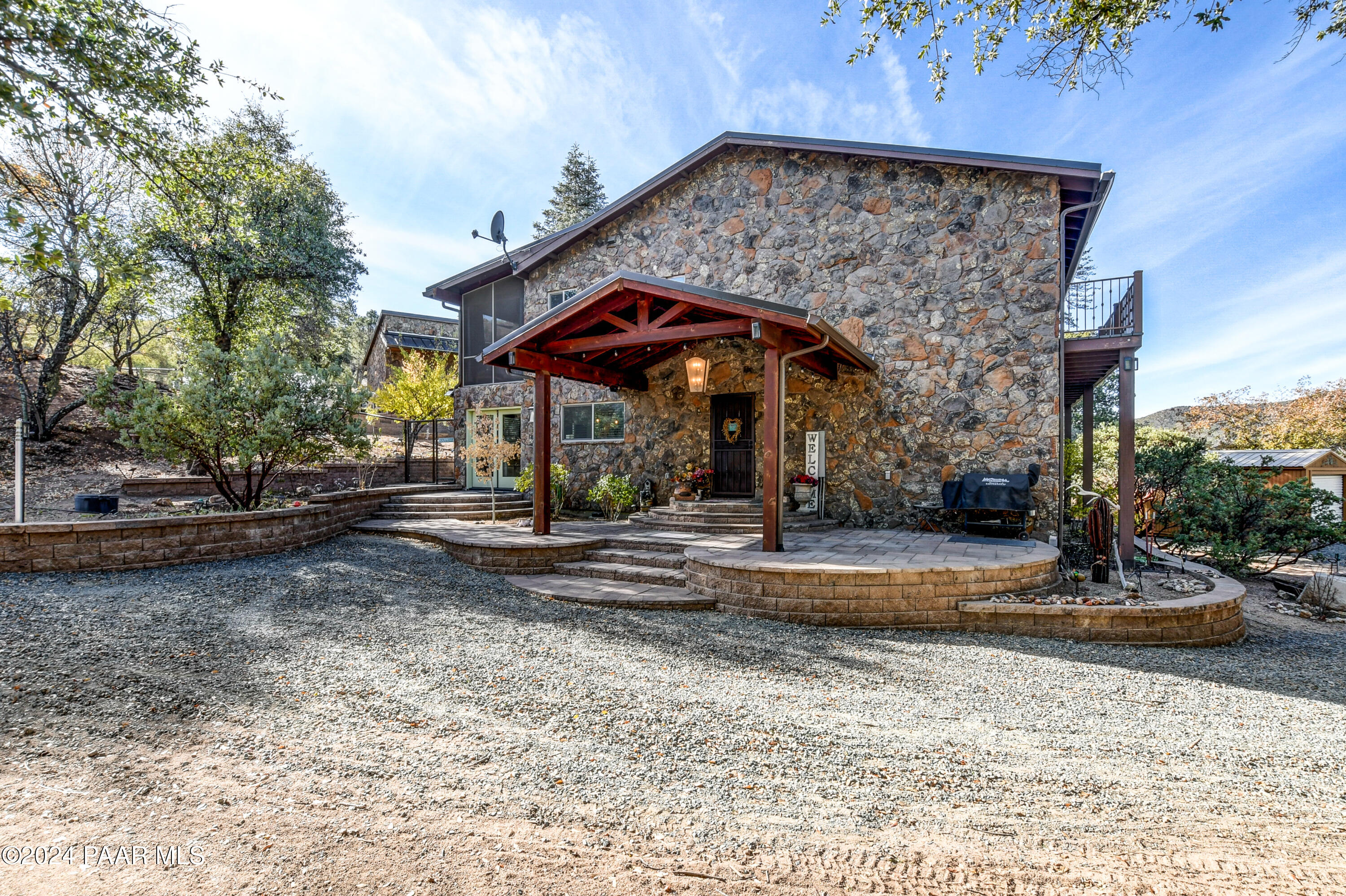 2611 N Kenwood Pass Road