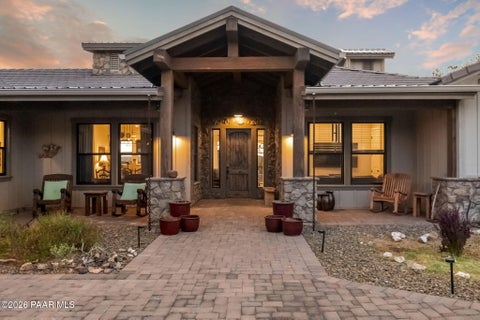 Photo of 14335 N Three Sisters Drive, Prescott, AZ 86305 (MLS # 1083420)