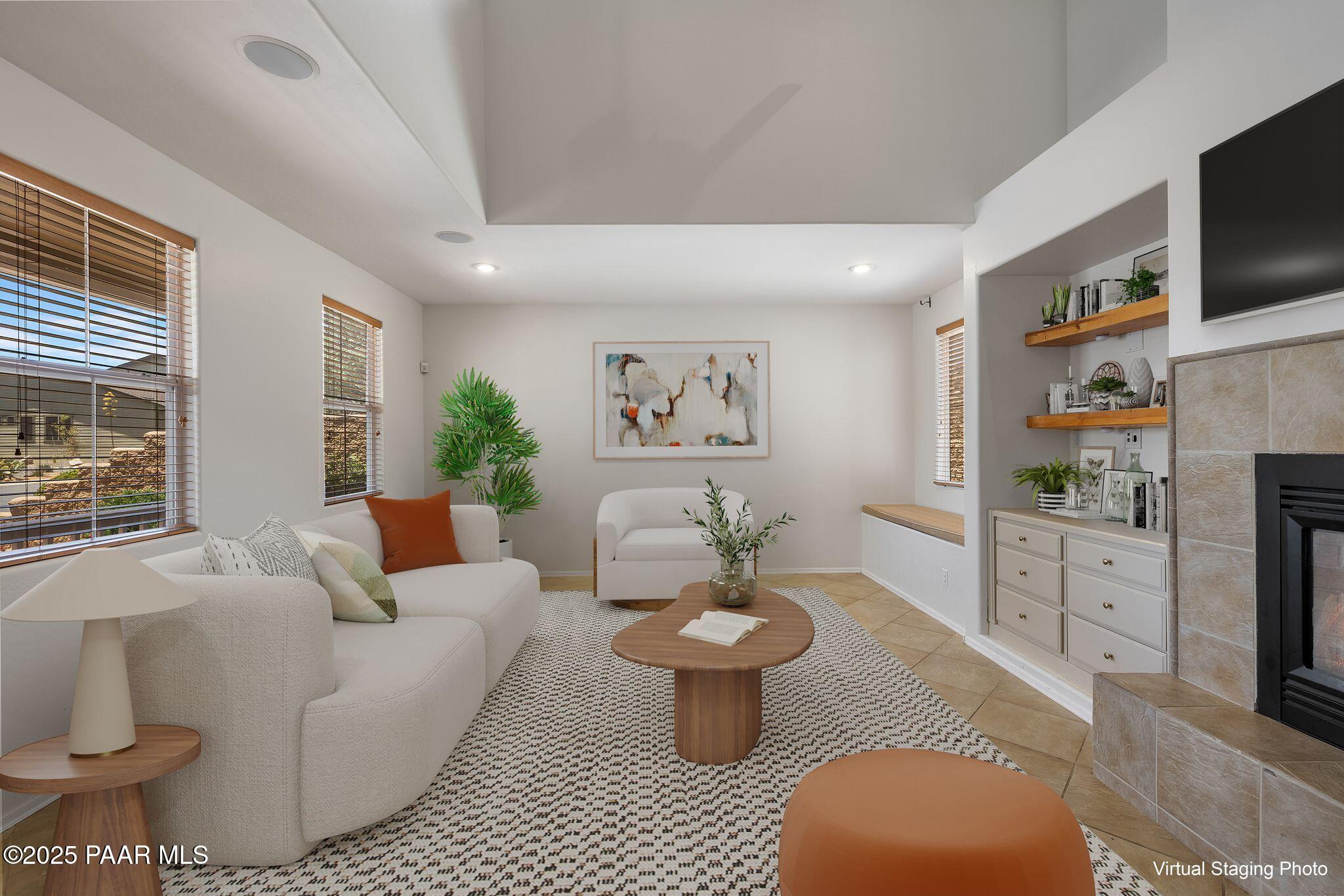 7070 E Lantern Lane