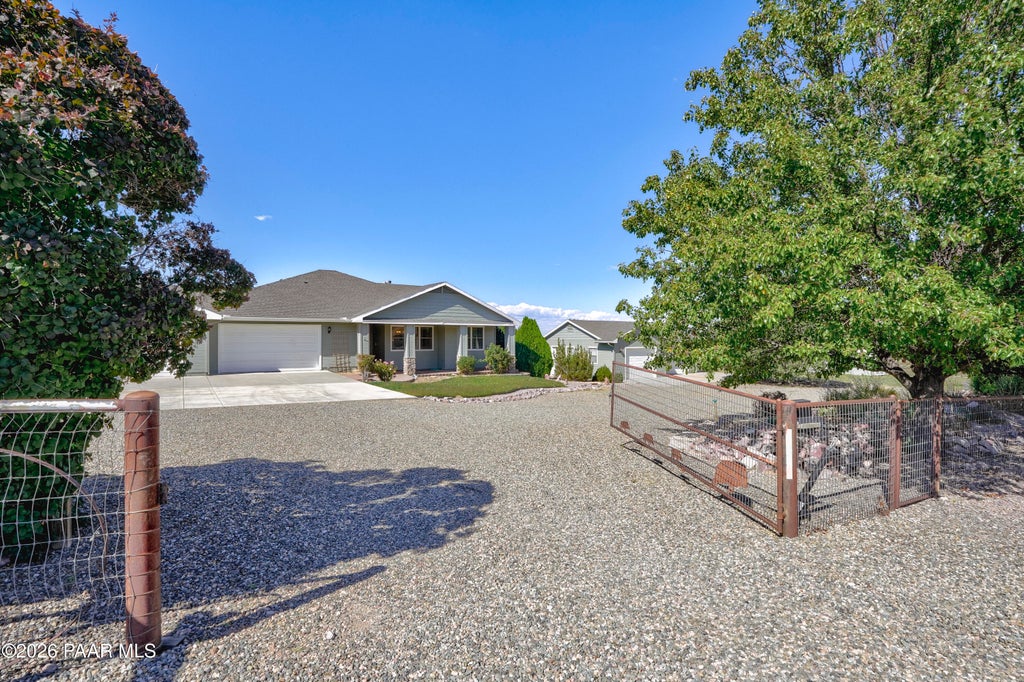 Photo of 24910 N Calico Lane, Paulden, AZ 86334 (MLS # 1085656)