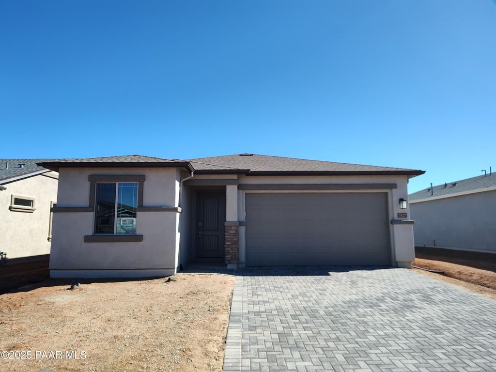 Photo of 8886 N Pacific Park Drive, Prescott Valley, AZ 86315 (MLS # 1078100)