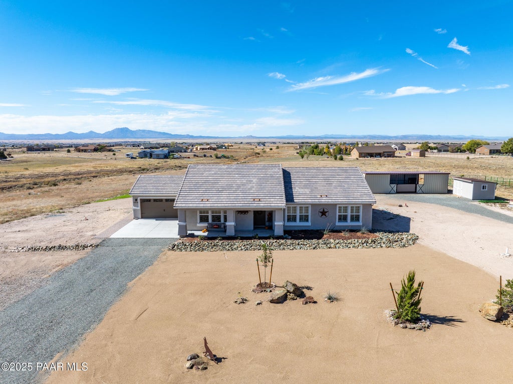 Photo of 11836 N Coyote Run Road, Prescott Valley, AZ 86315 (MLS # 1082672)