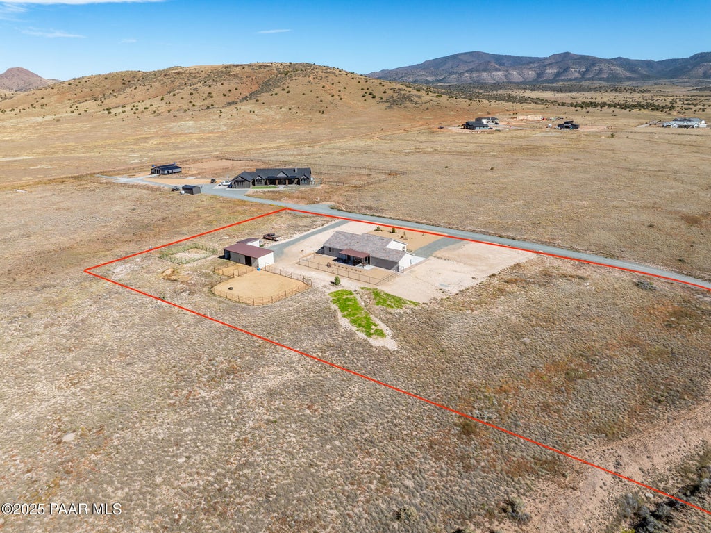 Photo of 11836 N Coyote Run Road, Prescott Valley, AZ 86315 (MLS # 1082672)
