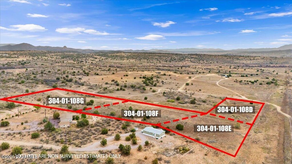 Photo of 0 E Verde Ranch Road, Paulden, AZ 86334 (MLS # 1076944)