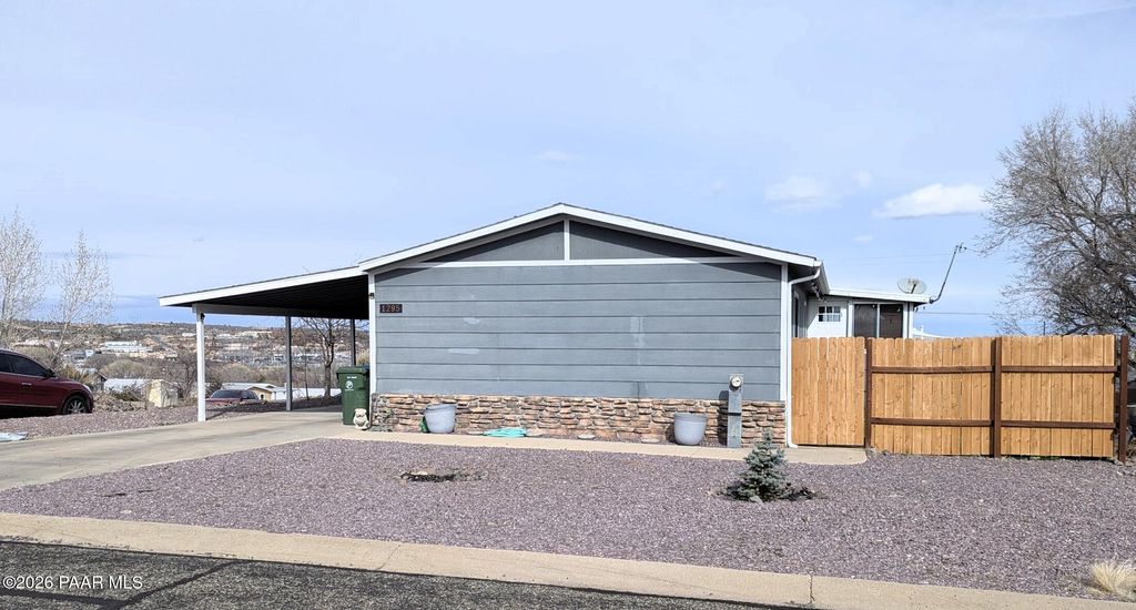 Photo of 1295 Lago Vista, Prescott, AZ 86301 (MLS # 1079591)