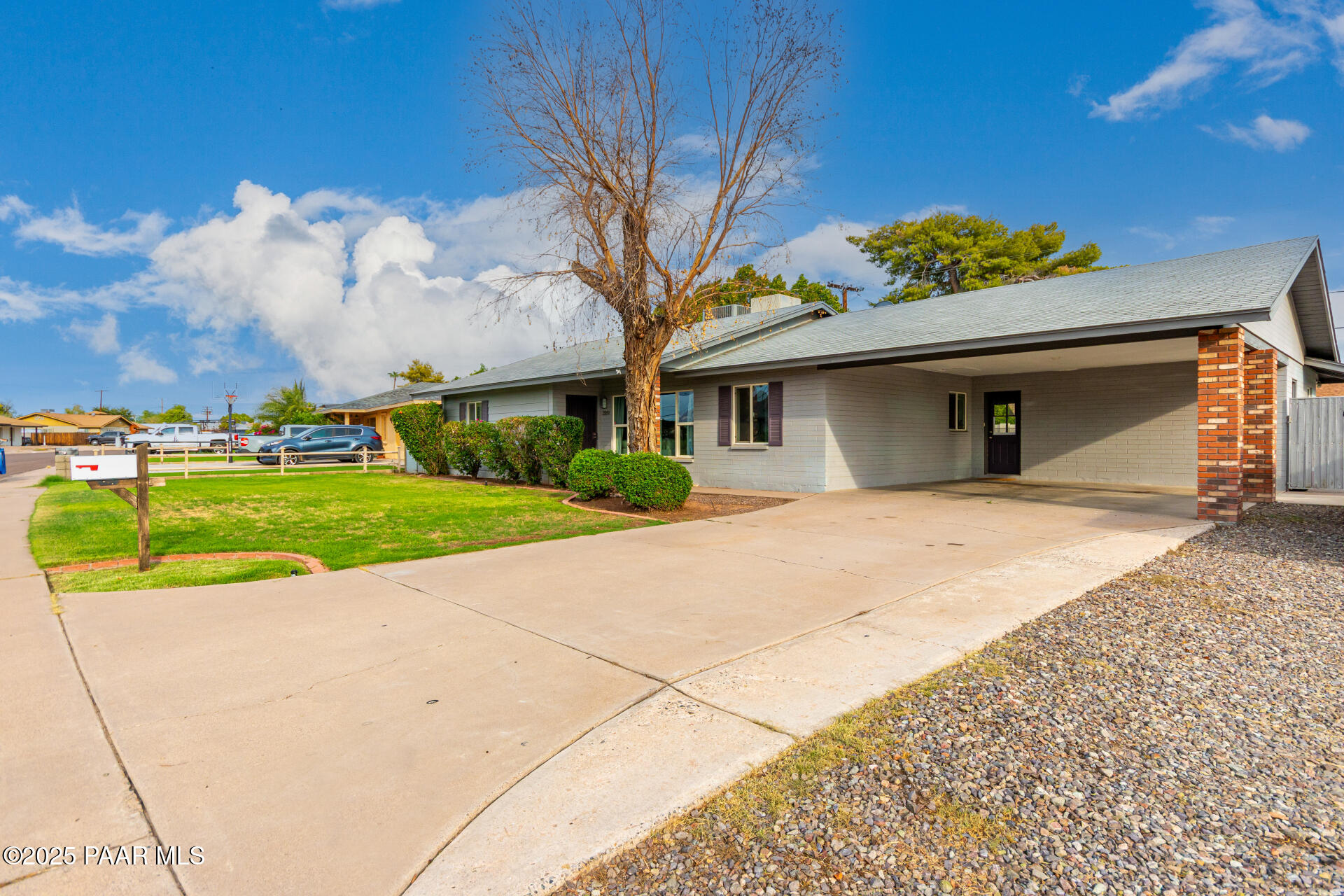 2509 W Village Drive