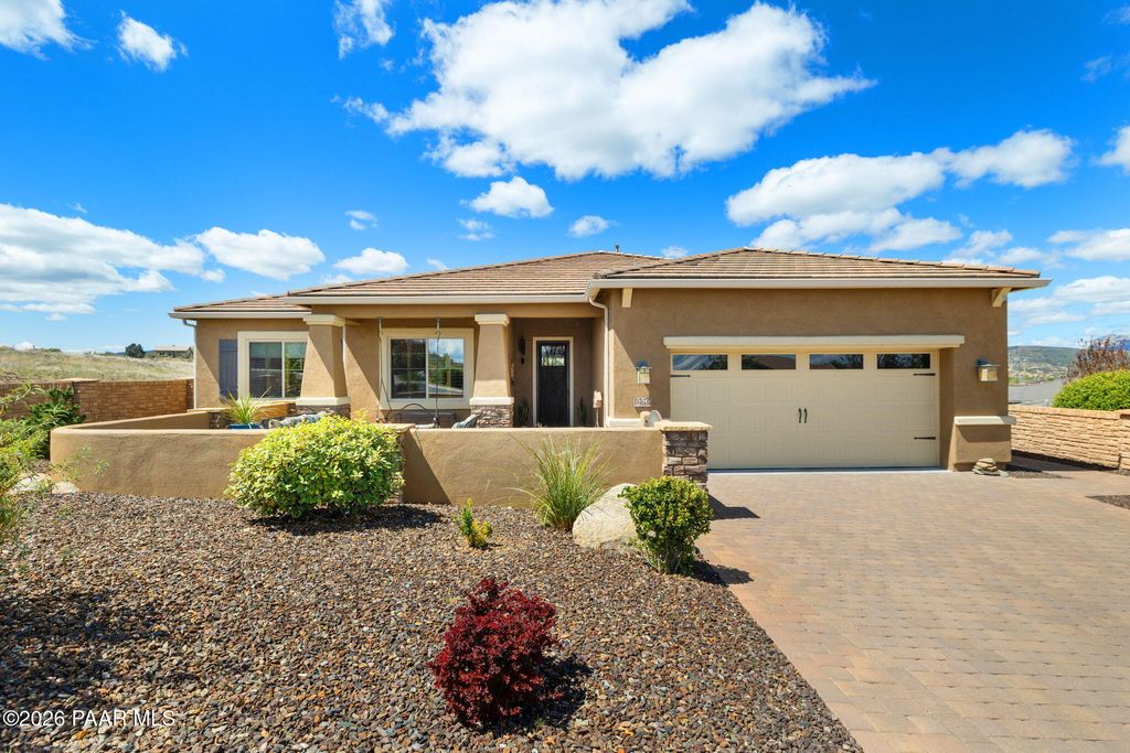 Photo of 556 Tawny Drive, Prescott, AZ 86301 (MLS # 1080899)