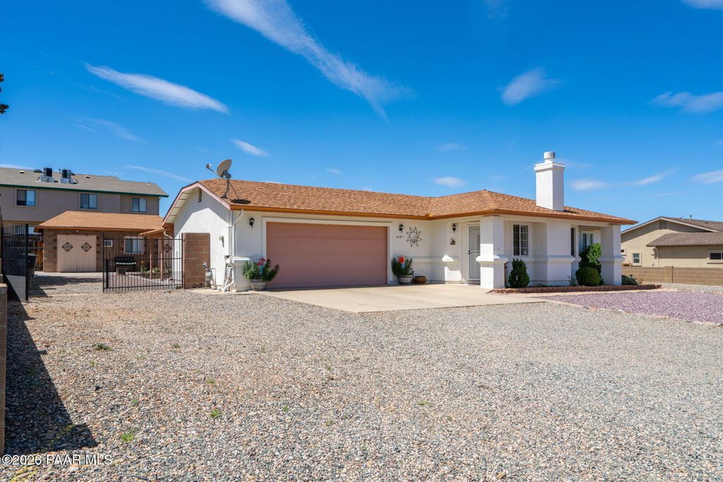 Photo of 7291 E Grandview Drive, Prescott Valley, AZ 86314 (MLS # 1082448)