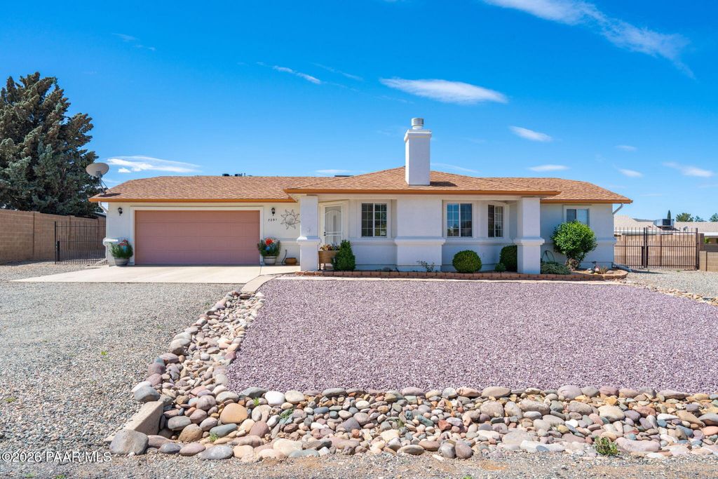 Photo of 7291 E Grandview Drive, Prescott Valley, AZ 86314 (MLS # 1082448)