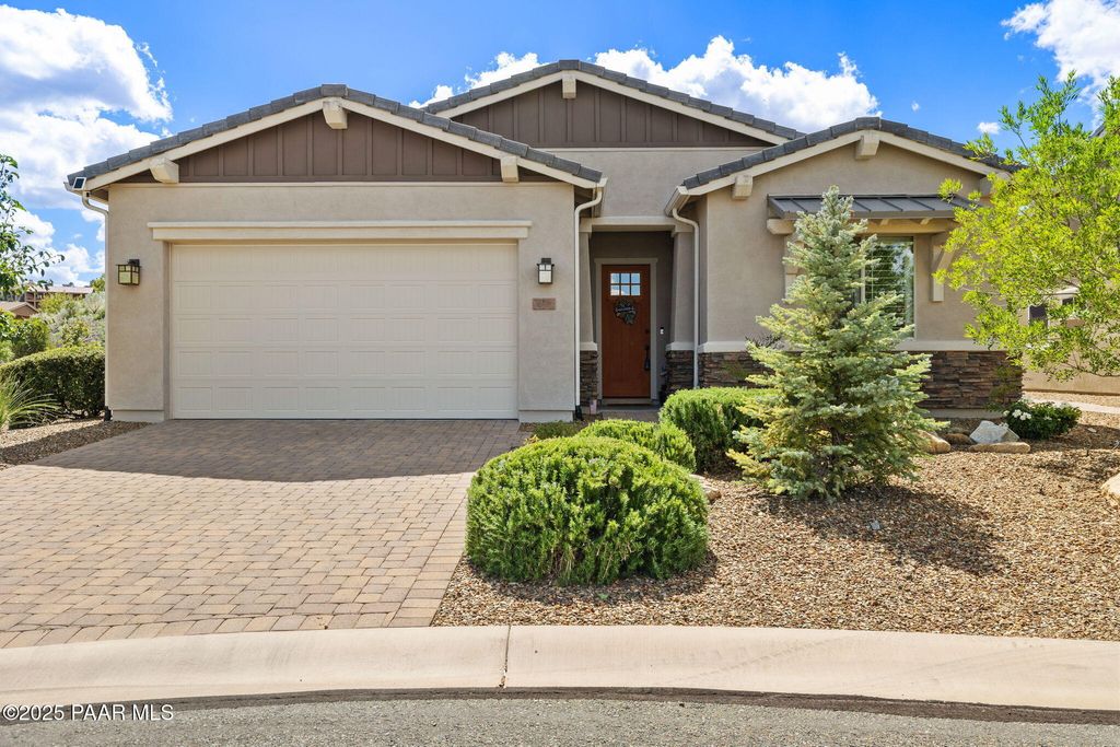 Photo of 829 Royal Tulips Street, Prescott, AZ 86301 (MLS # 1076505)