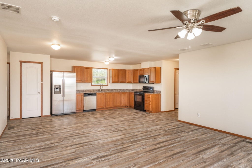 Photo of 13850 S Spring Lane, Mayer, AZ 86333 (MLS # 1085799)