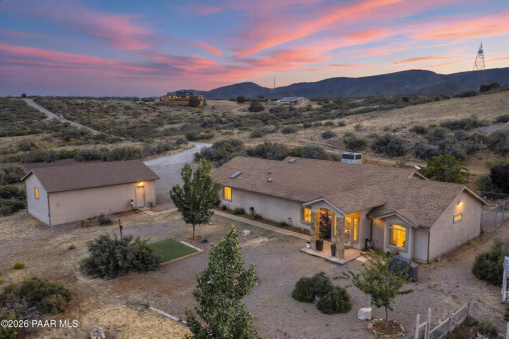 Photo of 7305 S Rigger Road, Mayer, AZ 86333 (MLS # 1082659)