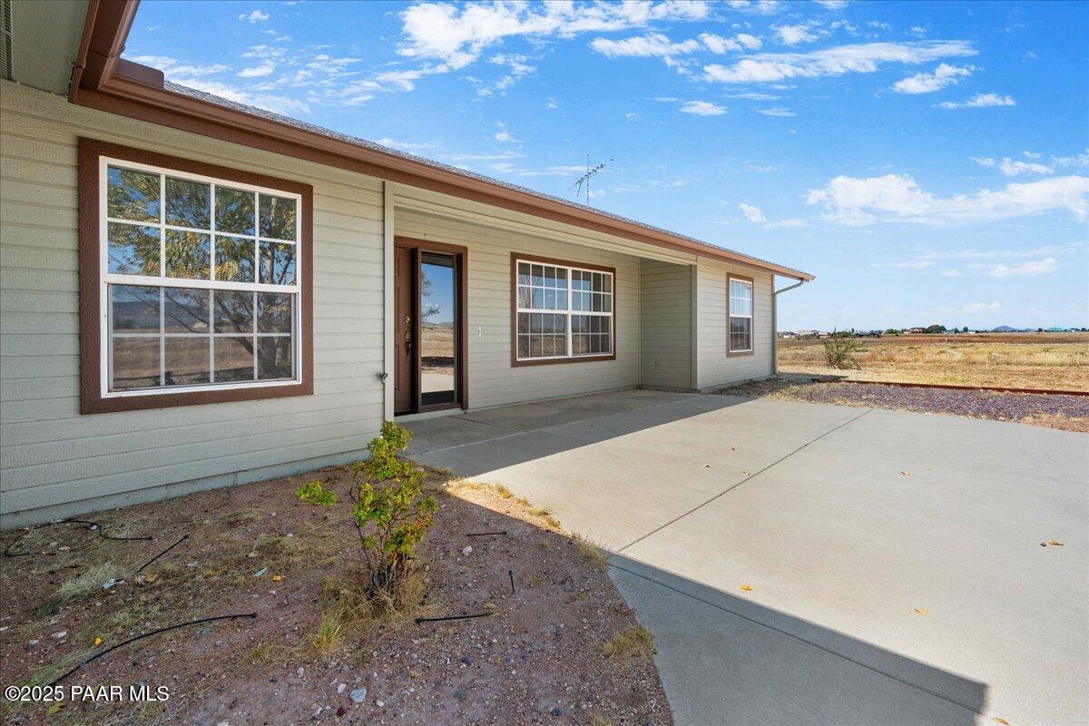 8590 E Pony Express Trail